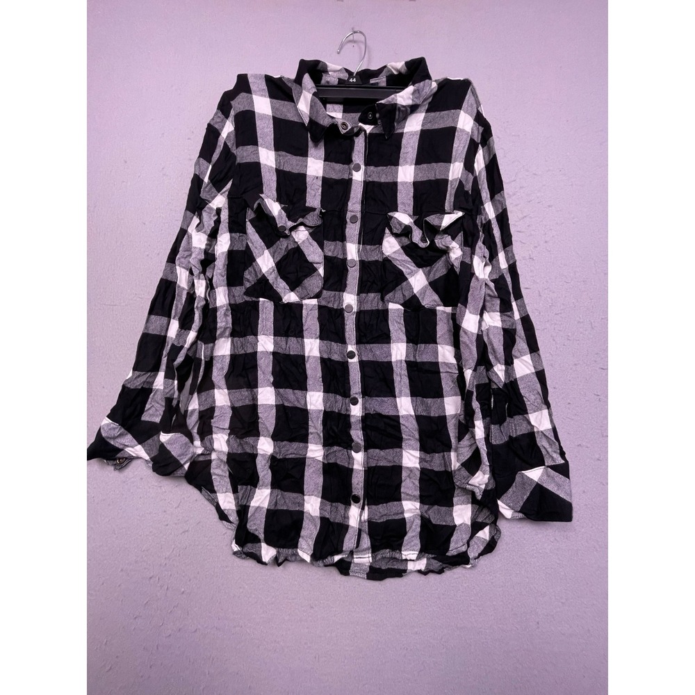 Sanctuary Boyfriend Shirt Rayon Black White Plaid M Womens